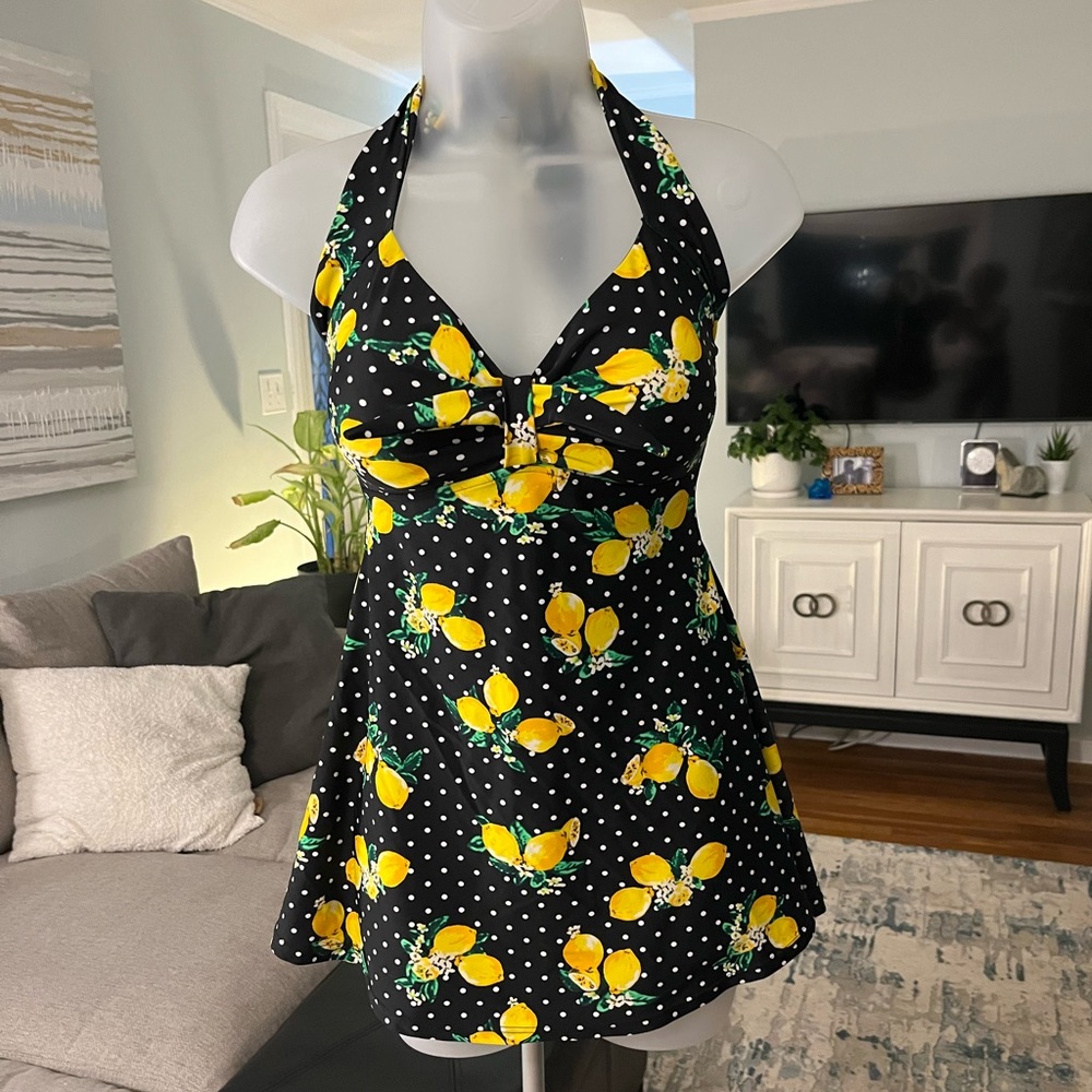 Cocoship Vintage One piece Bathing suit black w/lemons boy shorts attached Sz 6